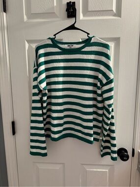 Double Zero Striped Crewneck Sweater in Green and White, NWOT